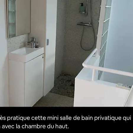 Havre De Paix A En Roussillon בית נופש *